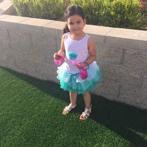 Meet your Posher, Veronica